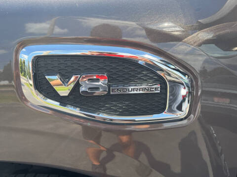 2017 Nissan Titan XD SL