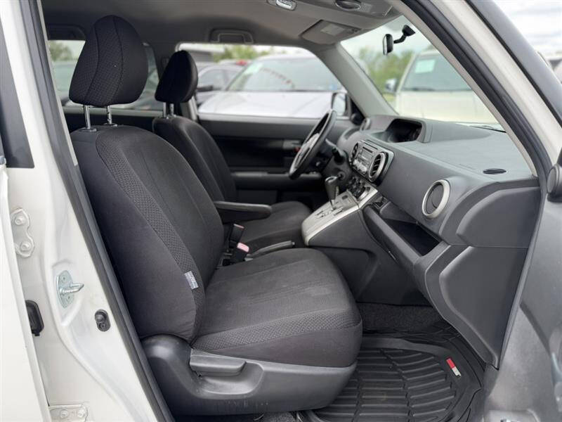 2008 Scion xB