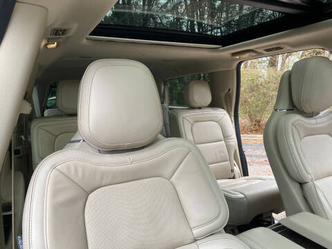 2019 Lincoln Navigator L Reserve