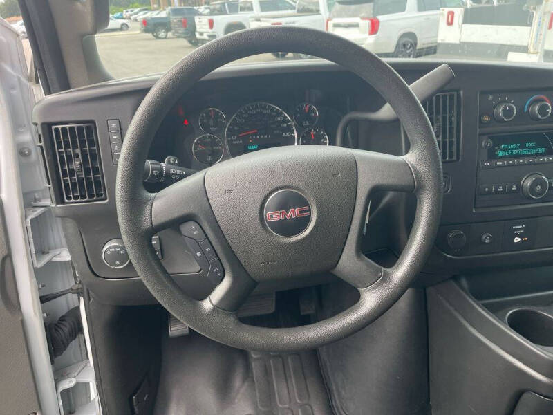 2024 GMC Savana 2500