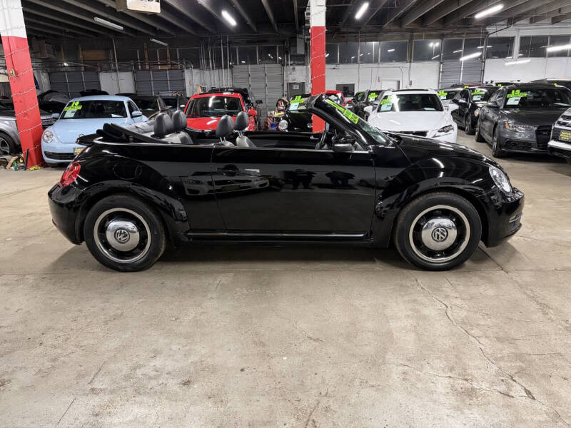 2012 Volkswagen Beetle Convertible