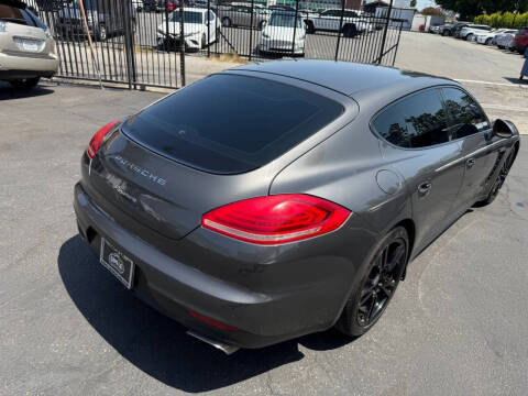 2014 Porsche Panamera