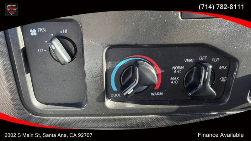 2013 Ford E-Series E-150