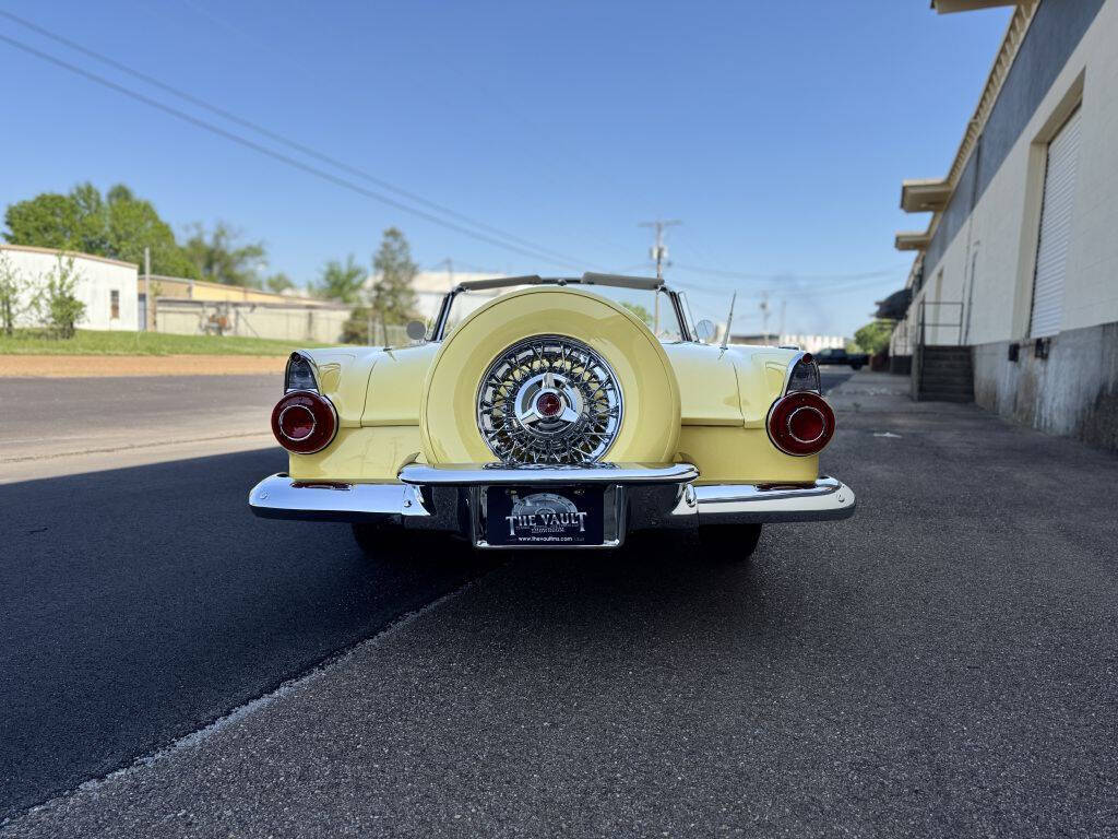 1956 Ford Thunderbird 2