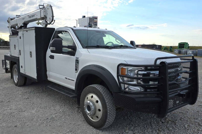 2020 Ford F-550 Super Duty Chassis Cab's photo