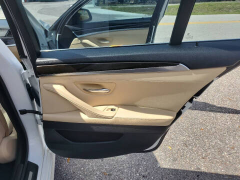 2016 BMW 5 Series 528i