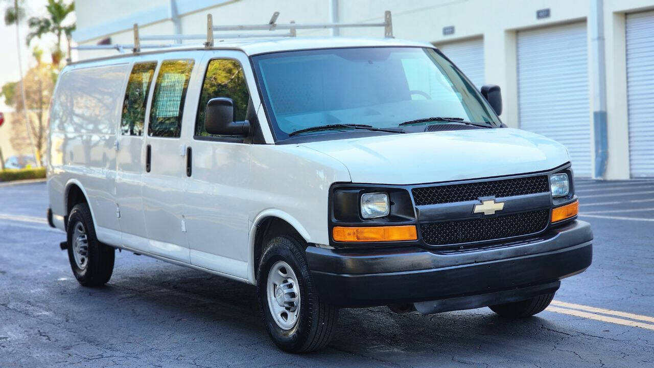 2016 Chevrolet Express  - $11,900