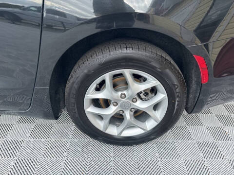 2020 Chrysler Pacifica Touring