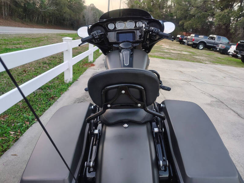 2019 Harley-Davidson Street Glide Special