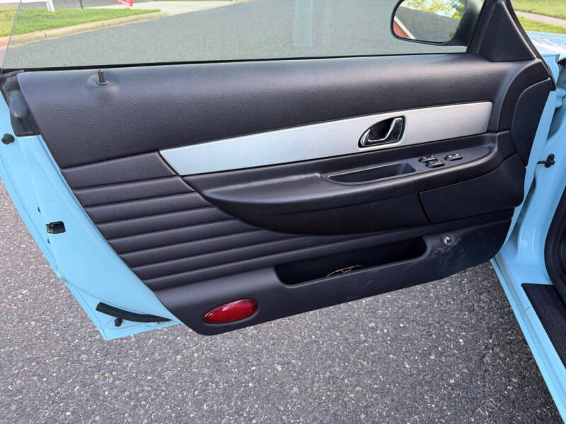 2003 Ford Thunderbird