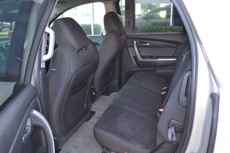 2010 GMC Acadia SL