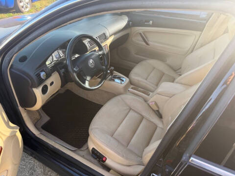 2001 Volkswagen Passat GLX V6