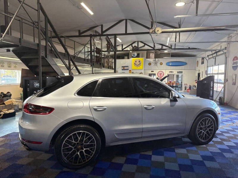 2017 Porsche Macan S