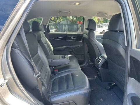 2017 Kia Sorento EX V6