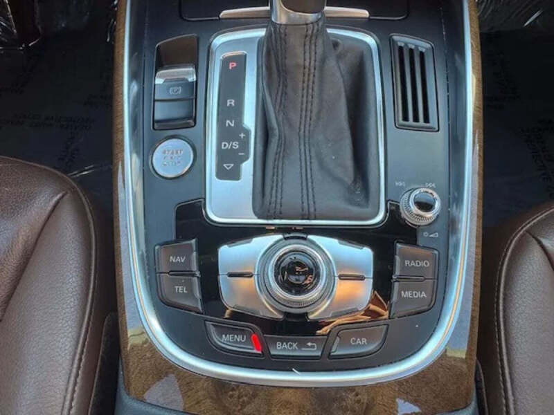 2015 Audi Q5 2.0T quattro Premium Plus