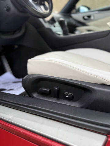 2017 Infiniti Q60 Red Sport 400