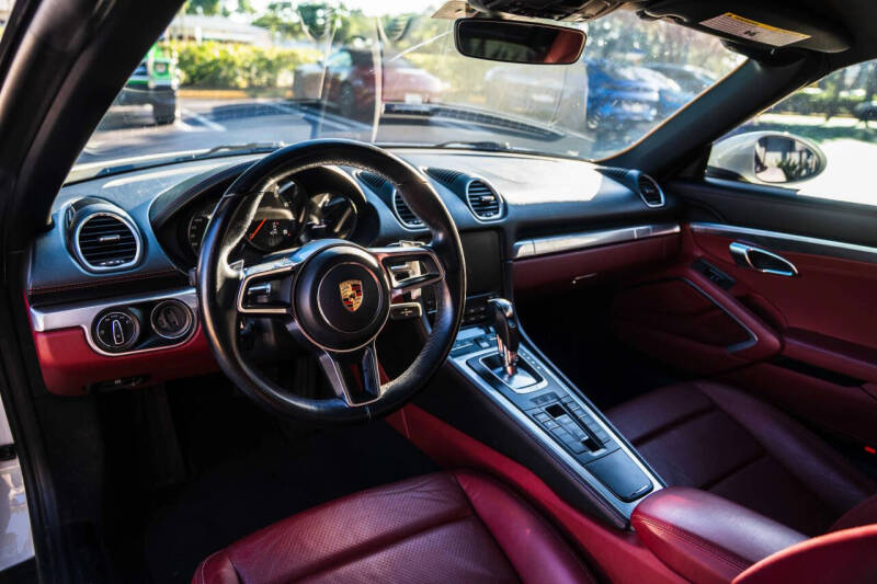 2017 Porsche 718 Boxster