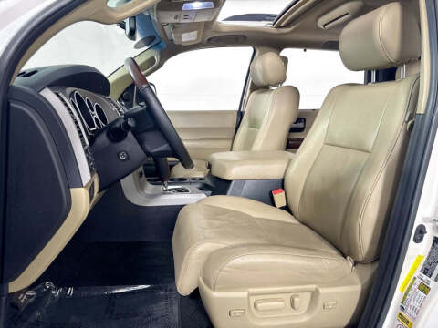 2013 Toyota Sequoia Platinum
