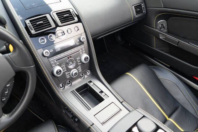 2015 Aston Martin V8 Vantage GT Roadster