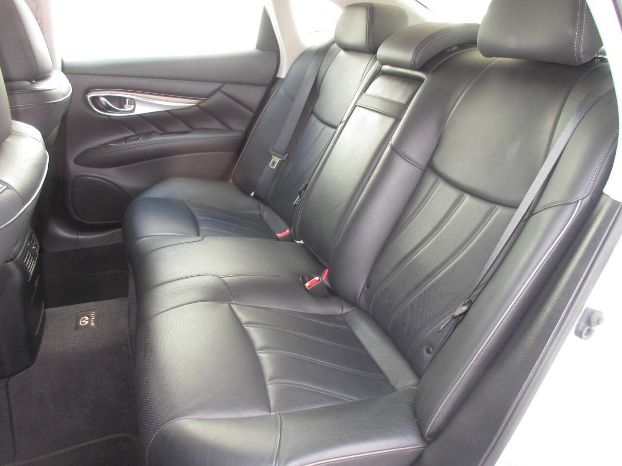 2014 INFINITI Q70 for sale at Drive Nation in Houston, TX