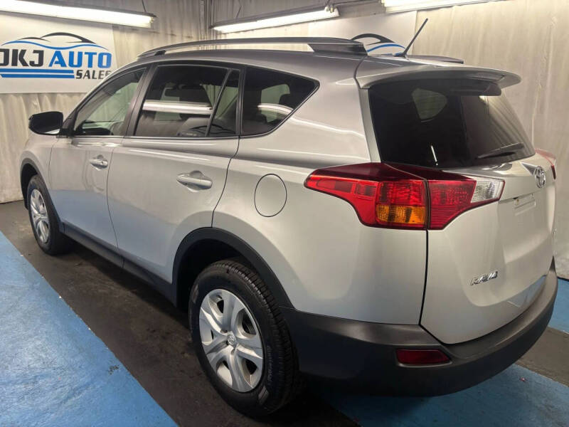 2014 Toyota RAV4 LE