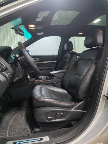 2016 Ford Explorer Sport