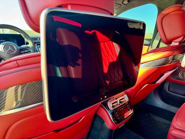 2025 Mercedes-Benz S-Class AMG S 63 E Performance