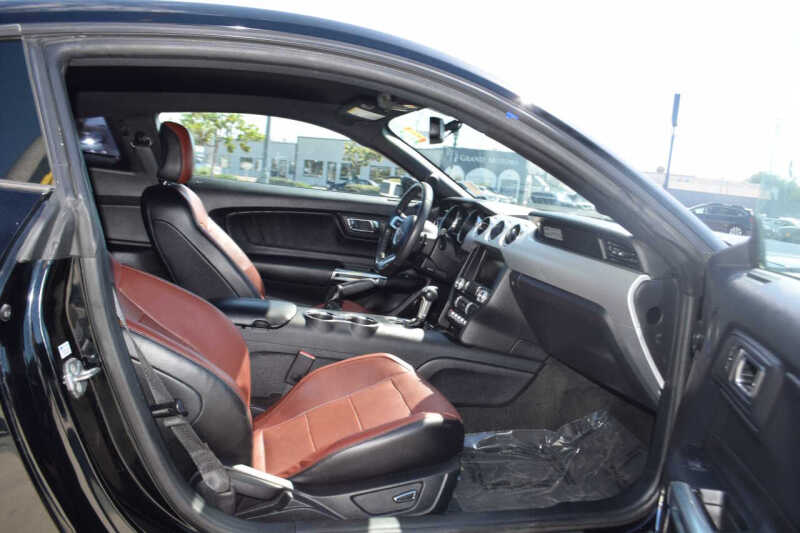 2015 Ford Mustang