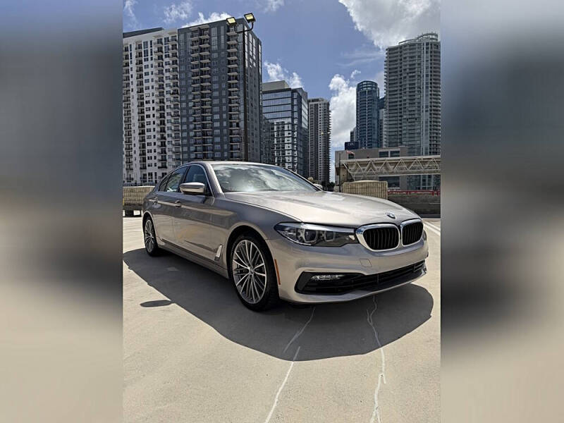 2018 BMW 5 Series 530i