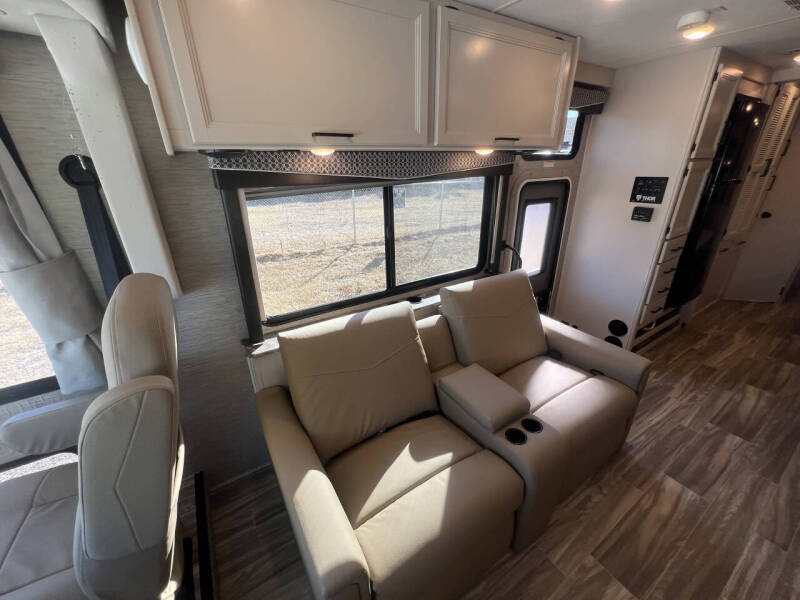 2023 Thor Motor Coach ACE