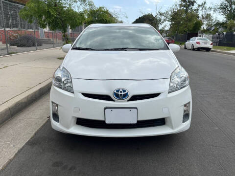 2010 Toyota Prius III