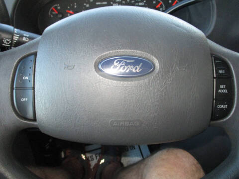 2006 Ford E-Series E-350 SD