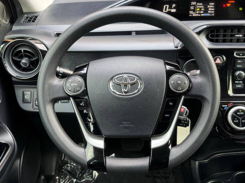 2018 Toyota Prius c Two