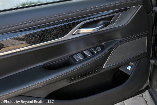 2022 BMW 7 Series 750i xDrive