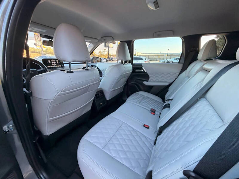 2022 Mitsubishi Outlander SEL Special Edition