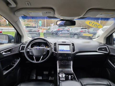 2019 Ford Edge SEL