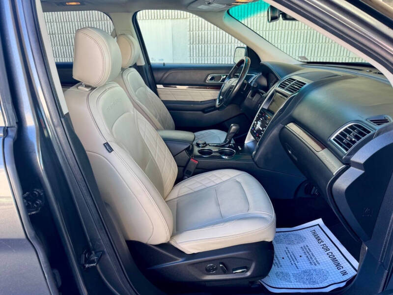 2016 Ford Explorer Platinum