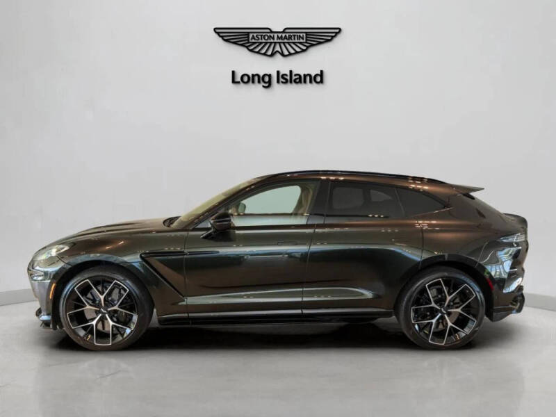 2024 Aston Martin DBX