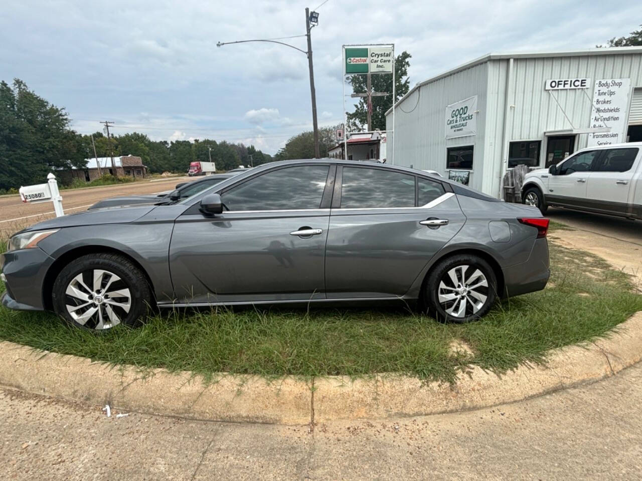 2019 Nissan Altima for sale at Good Cars and Trucks Wholesale, LLC in Crystal Springs, MS