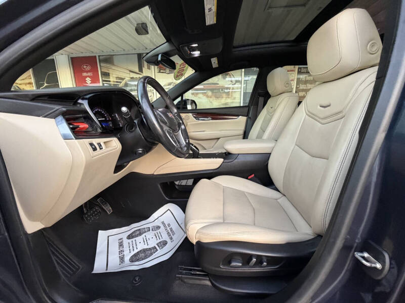 2019 Cadillac XT5 Premium Luxury