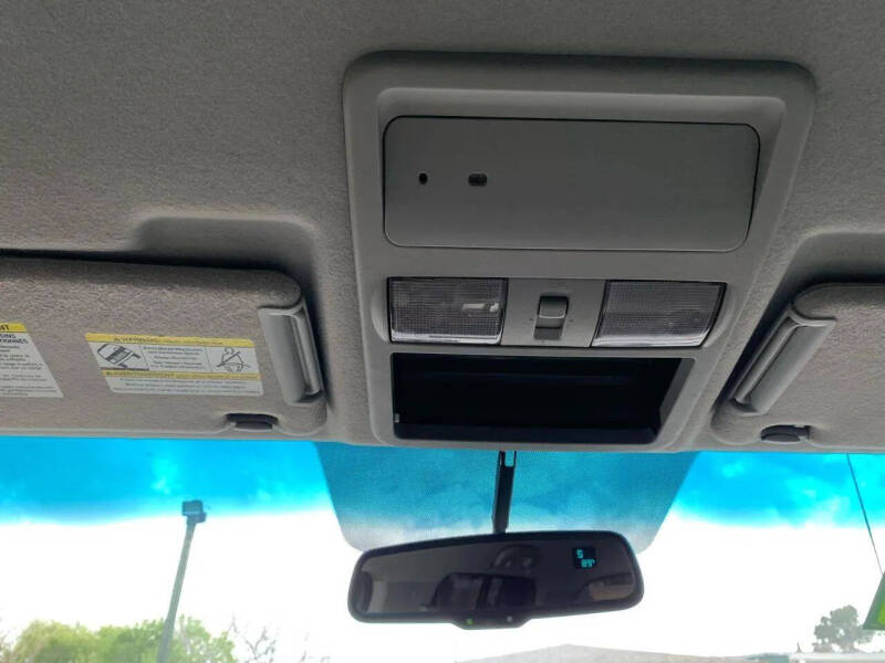 2011 Nissan Frontier SV V6