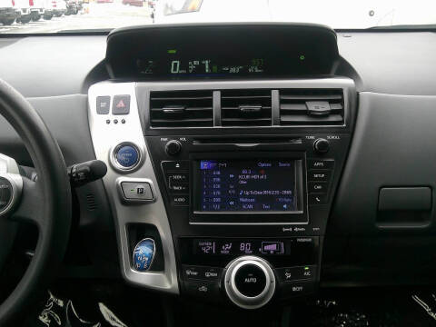 2012 Toyota Prius v Three