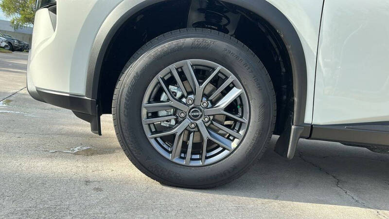 2025 Nissan Rogue S