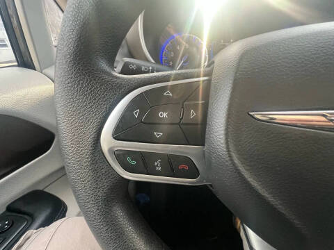 2017 Chrysler Pacifica Touring