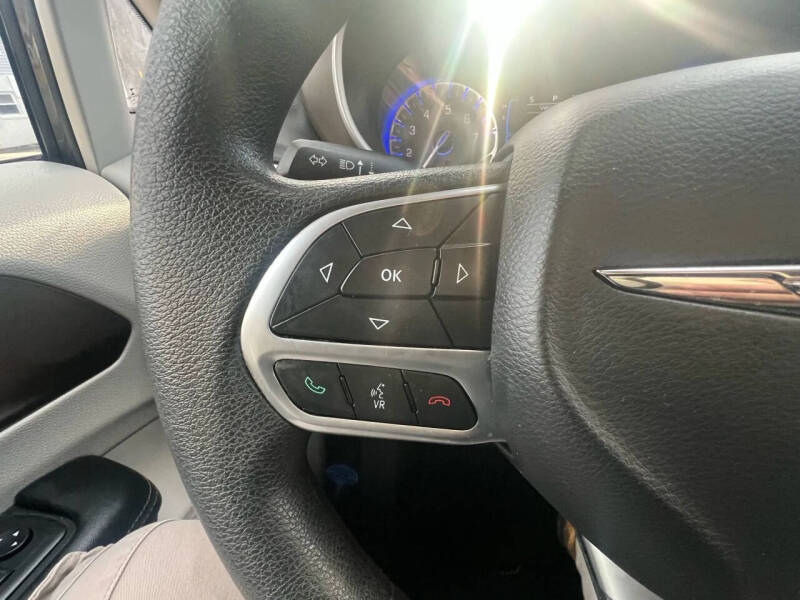 2017 Chrysler Pacifica Touring