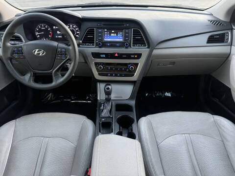 2015 Hyundai Sonata SE