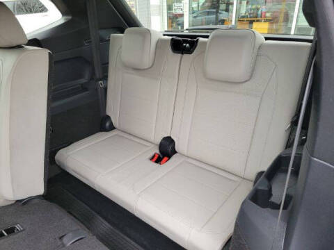 2021 Volkswagen Tiguan SE R-Line Black