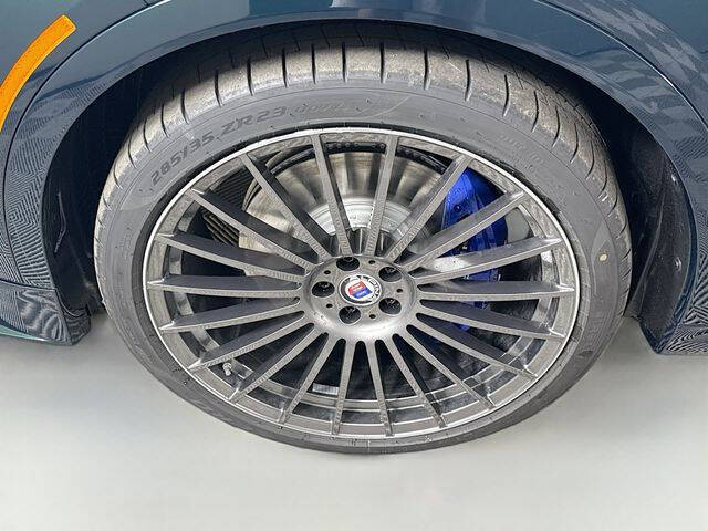 2026 BMW X7 ALPINA XB7