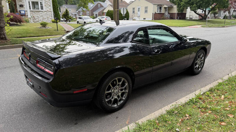 2017 Dodge Challenger GT
