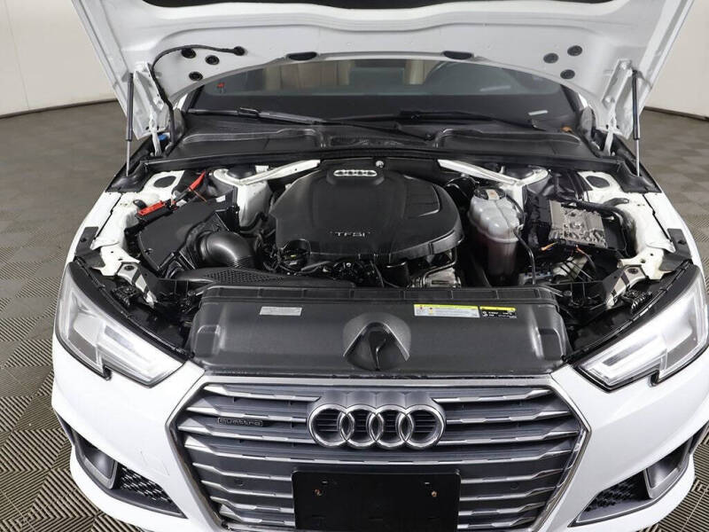 2019 Audi A4 quattro Premium Plus 45 TFSI